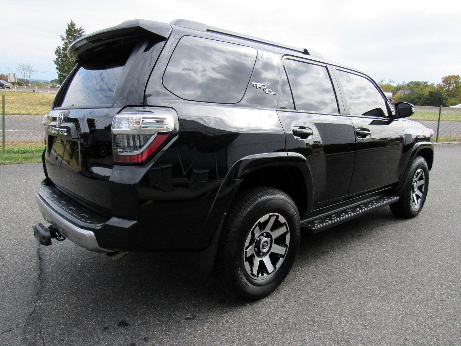 Pre-Owned 2019 Toyota 4Runner 4WD SR5 Premium in Allentown #5664169T ...