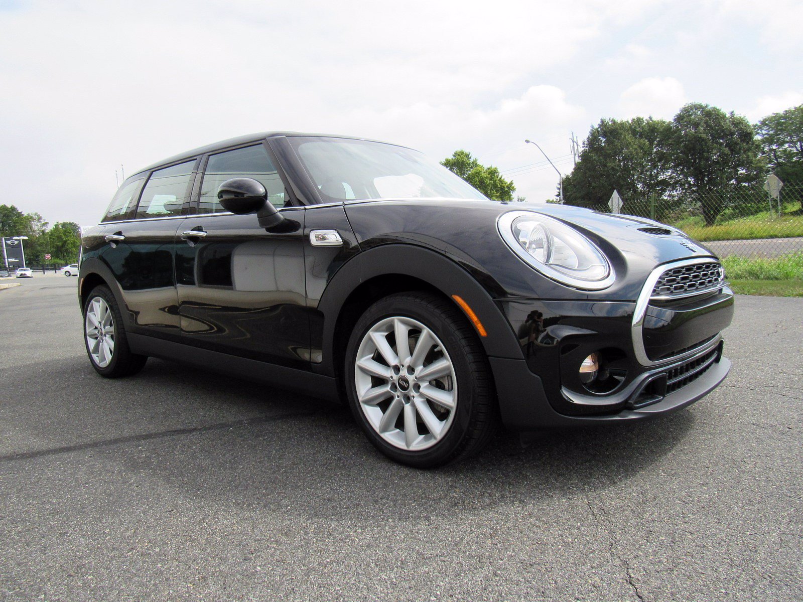 Certified Pre Owned 2019 Mini Clubman In Allentown S2e51976